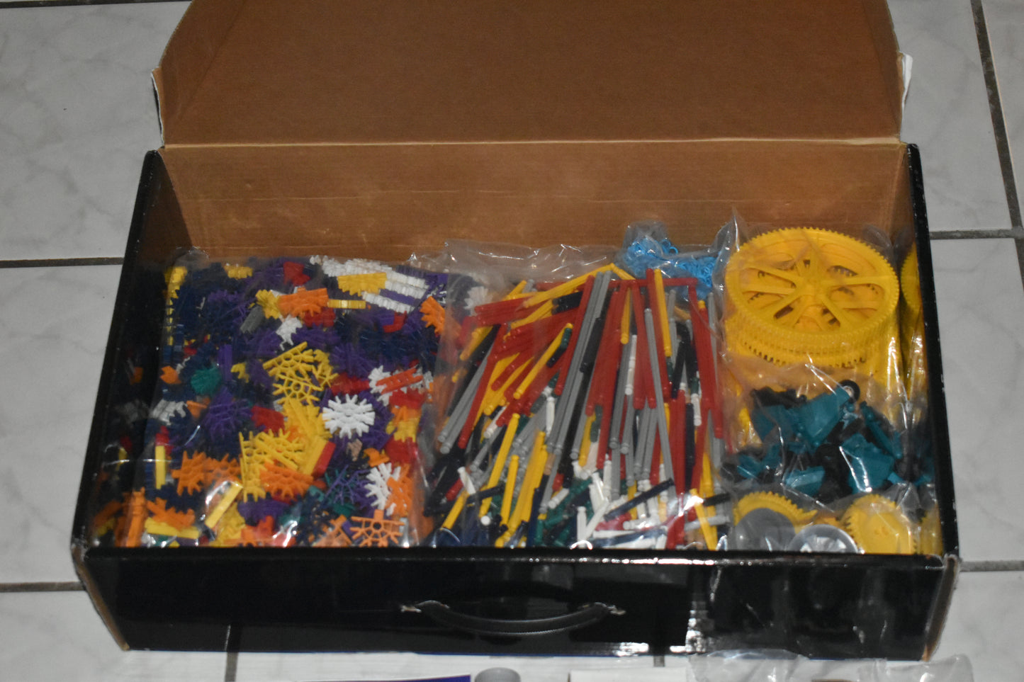 K'NEX Sealed Hyperspace Training Tower Open Box Model Number 63147 Motor 1997 Knex