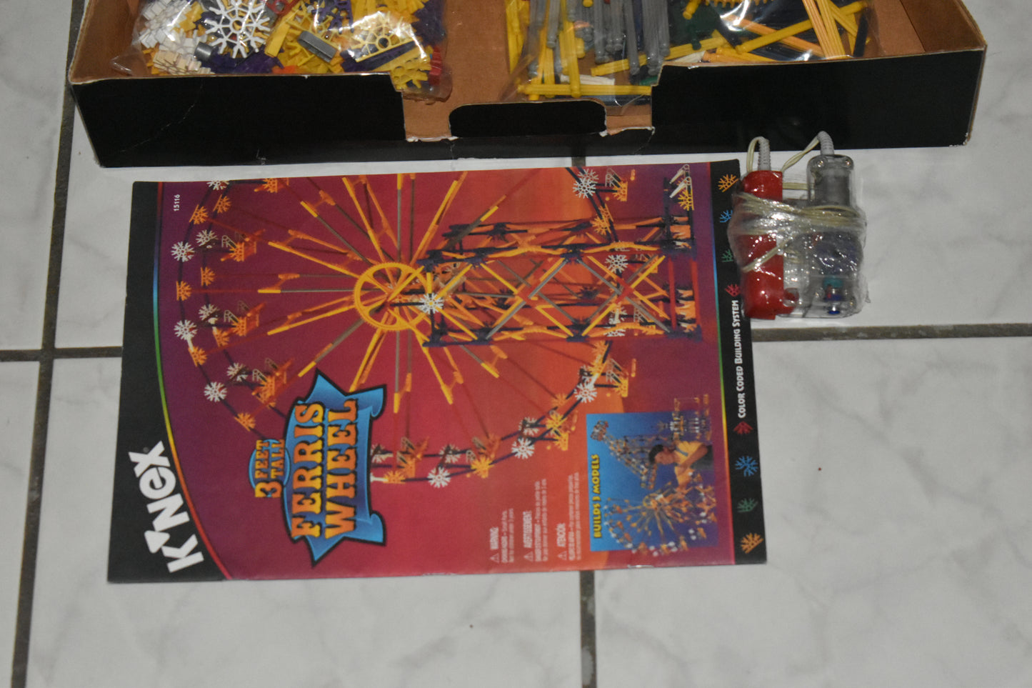 K'NEX Sealed 3 FT Ferris Wheel Open Box Model Number 15116 Vintage 1999 Motor Knex