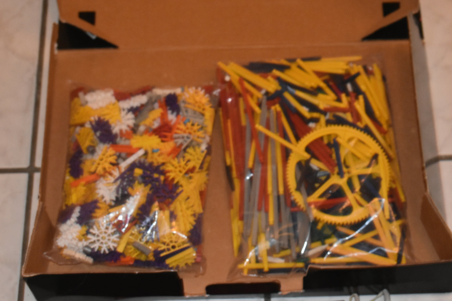 K'NEX Sealed 3 FT Ferris Wheel Open Box Model Number 15116 Vintage 1999 Motor Knex