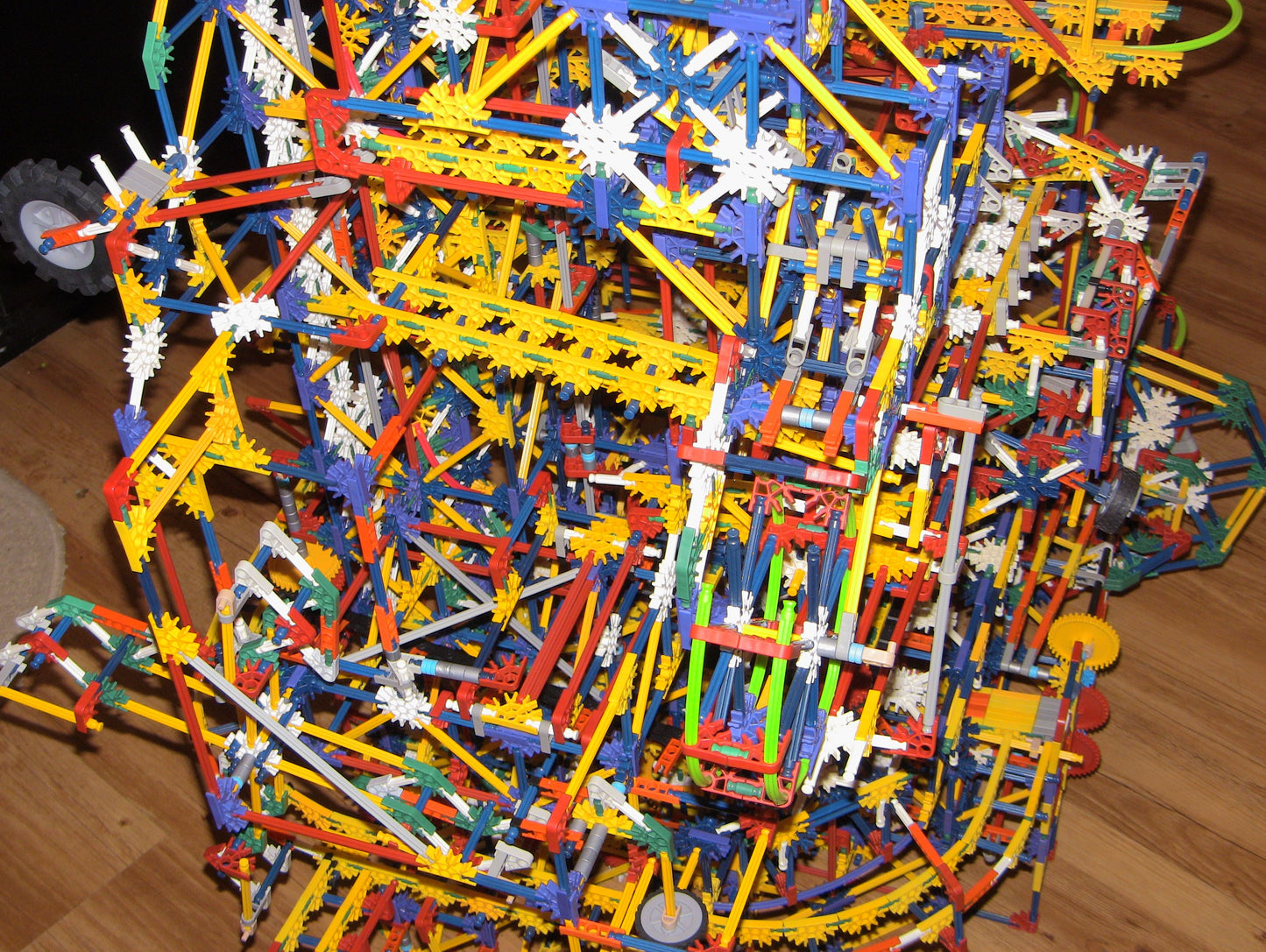 K'nex DenCity Ball Factory Machine 6,900 Pieces COMPLETE SET W/ Battery Motor Knex