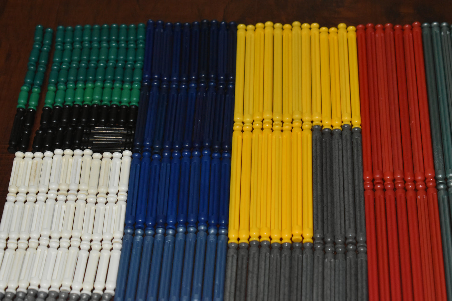 300 K'NEX Rods Mixed Bulk Lot Knex