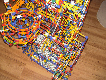 K'nex Phoenix Ball Factory Machine 3,700 Pieces COMPLETE SET W/ Battery Motor Knex