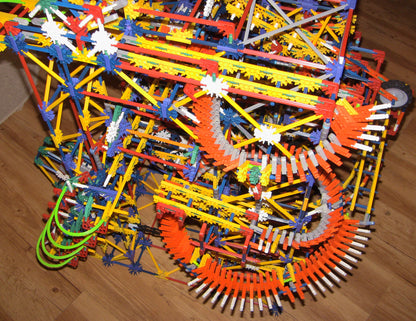 K'nex DenCity Ball Factory Machine 6,900 Pieces COMPLETE SET W/ Battery Motor Knex